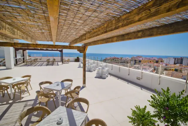 Hotel Bahia Almamecer