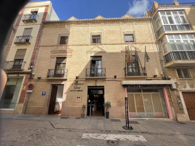Hotel Mesón El Número Uno