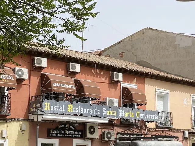 Hostal Restaurante Santa Marta