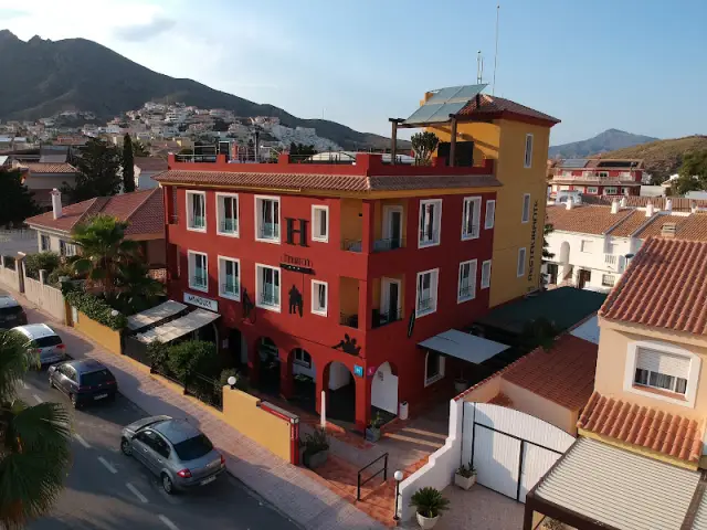 Atrium Hotel