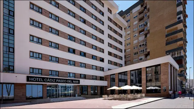 Hotel Cádiz Paseo del Mar Affiliated by Meliá