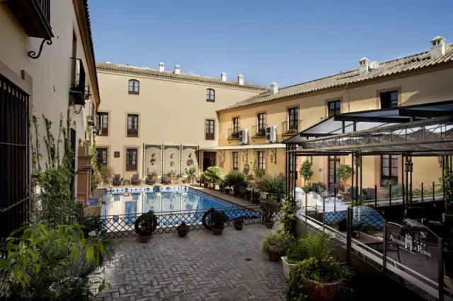 Hotel Alcázar De La Reina