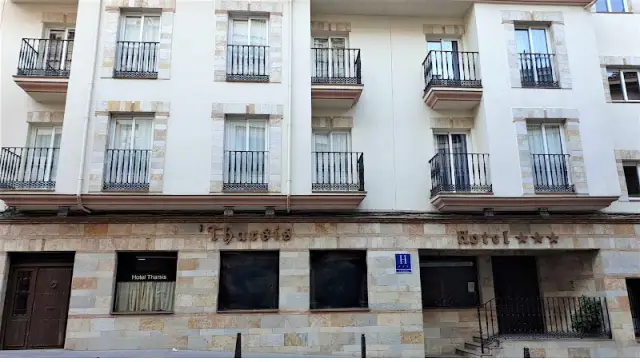 Hotel Tharsis