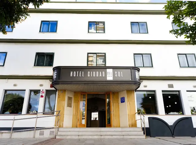 Hotel Ciudad del Sol