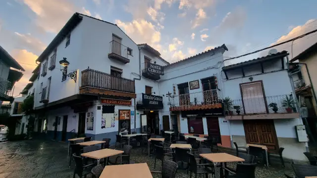 Hostal Cerezo 2 Meson