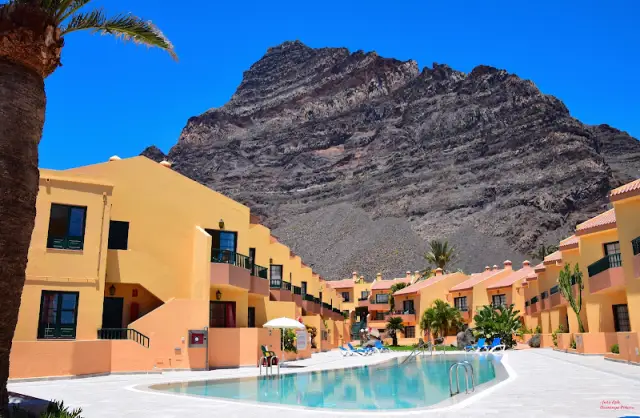Apartamentos Las Tres Palmeras