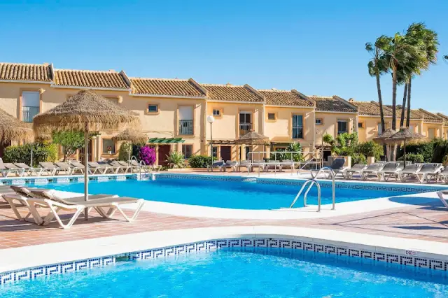 Ramada Hotel & Suites by Wyndham Costa del Sol Fuengirola