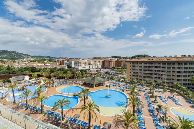 Costa Encantada Suites & Resort