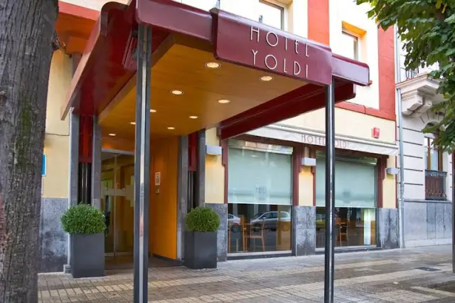 Hotel Yoldi Pamplona-Iruñea