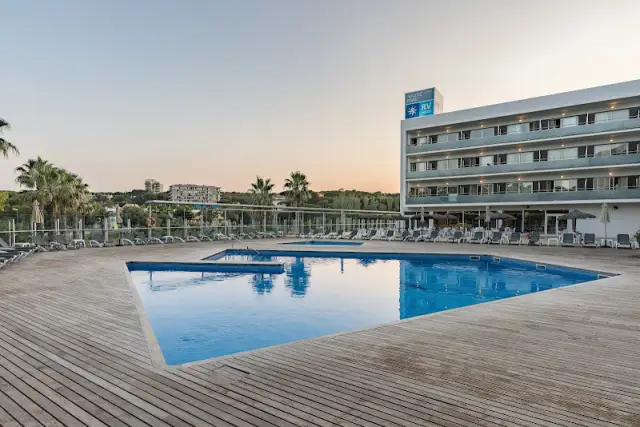 Hotel Nàutic Park