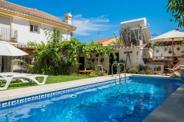 At Home In Malaga Stay & Solo Travellers