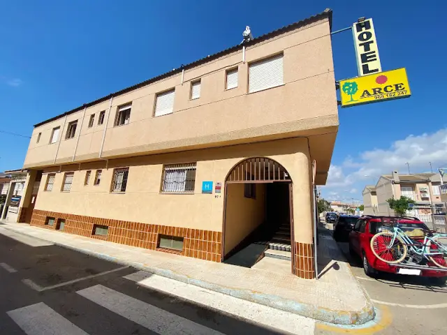 Hotel Arce