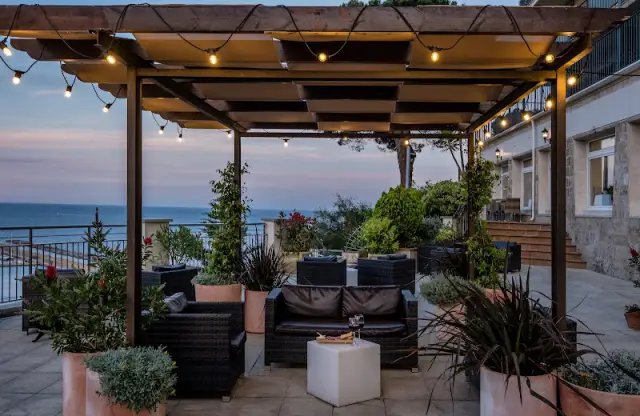 Hotel Montjoi by Brava Hoteles