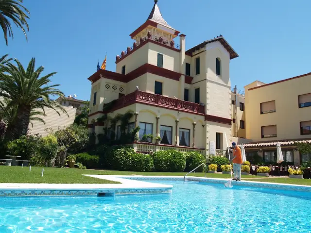 Hotel Hostal Del Sol