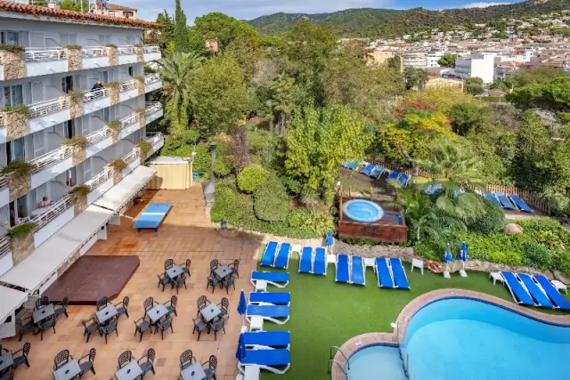 Hotel GHT Neptuno