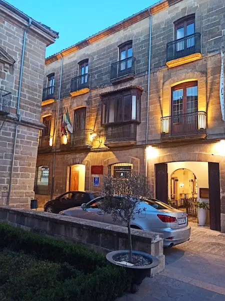 Hotel Alvar Fañez