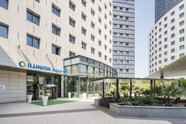 Hotel ILUNION Aqua 4