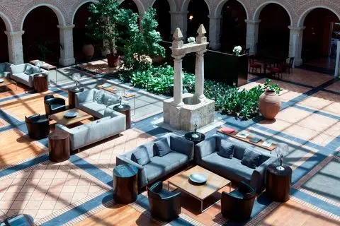 AC Hotel Palacio de Santa Ana